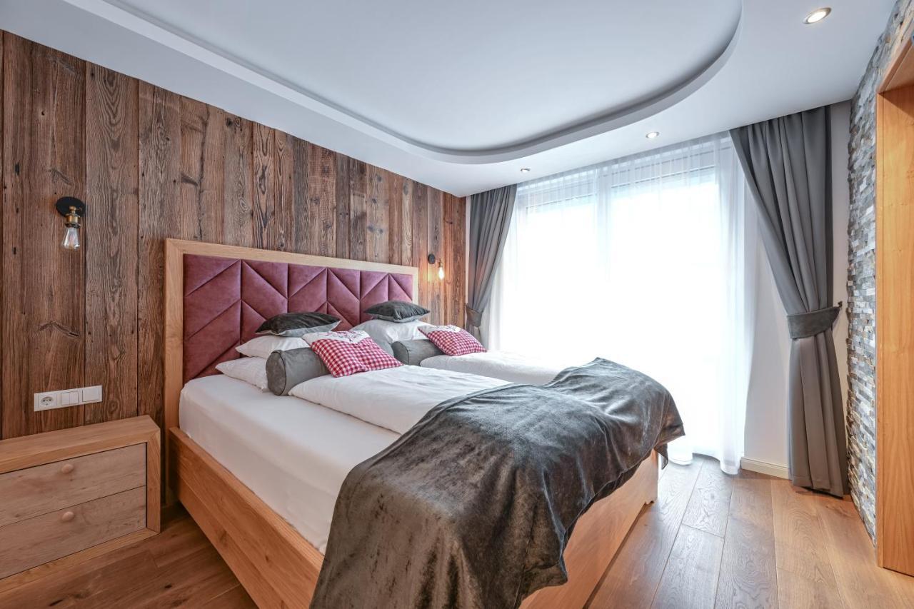 Ambach Gasthuis 3*